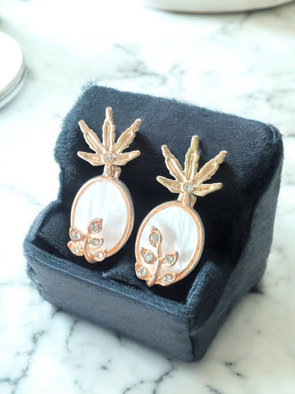Leaf Elegance Drop Earrings – Rose Gold Plated 08