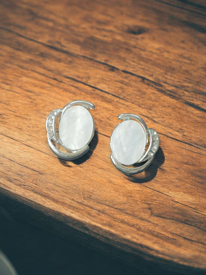 Elegant Mother of Pearl Tops – Rose Gold Plated White Gold Plated