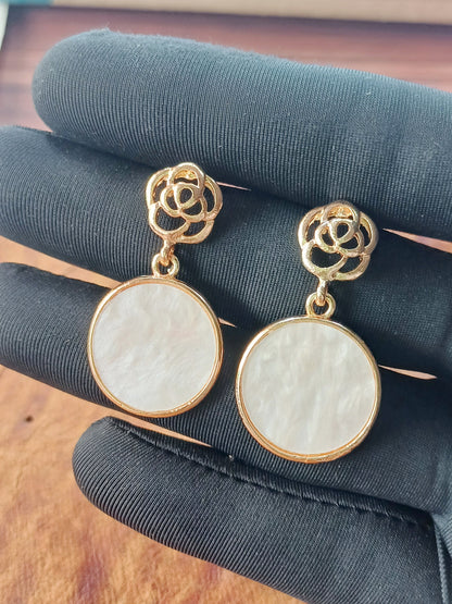 Elegant Floral Drop Earrings – Rose Gold & White Gold Plated 01
