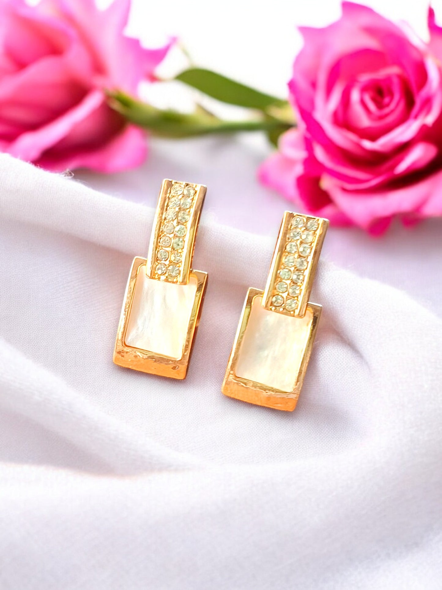 Sleek White Gold Plated Oval Mother-of-Pearl Earrings 07