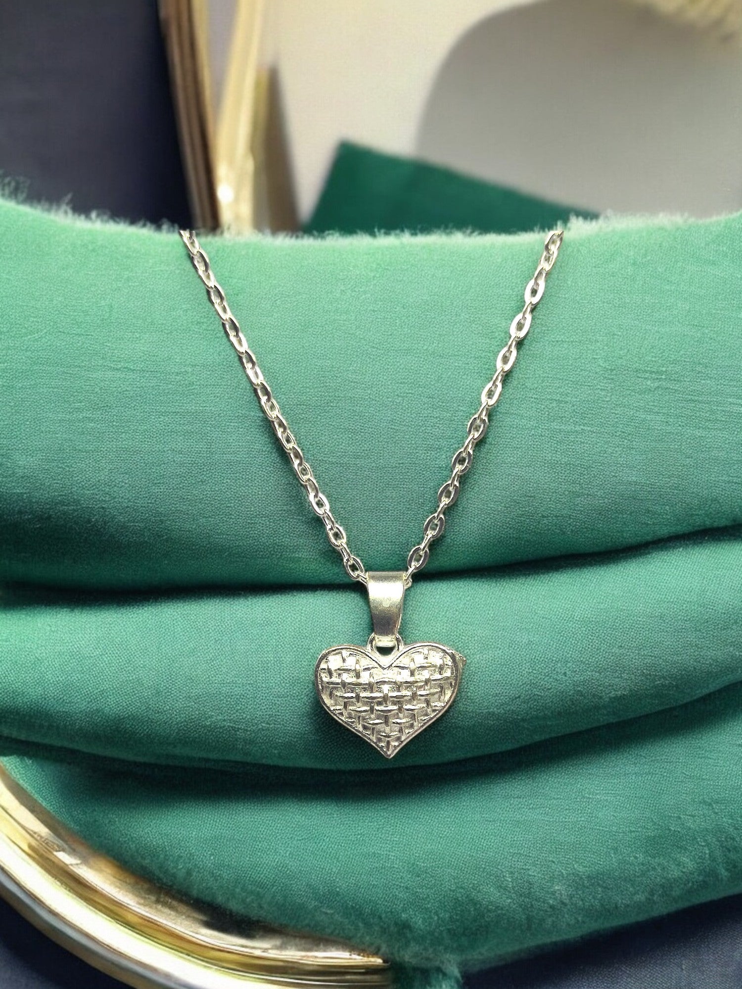Silver Woven Heart Pendant with chain