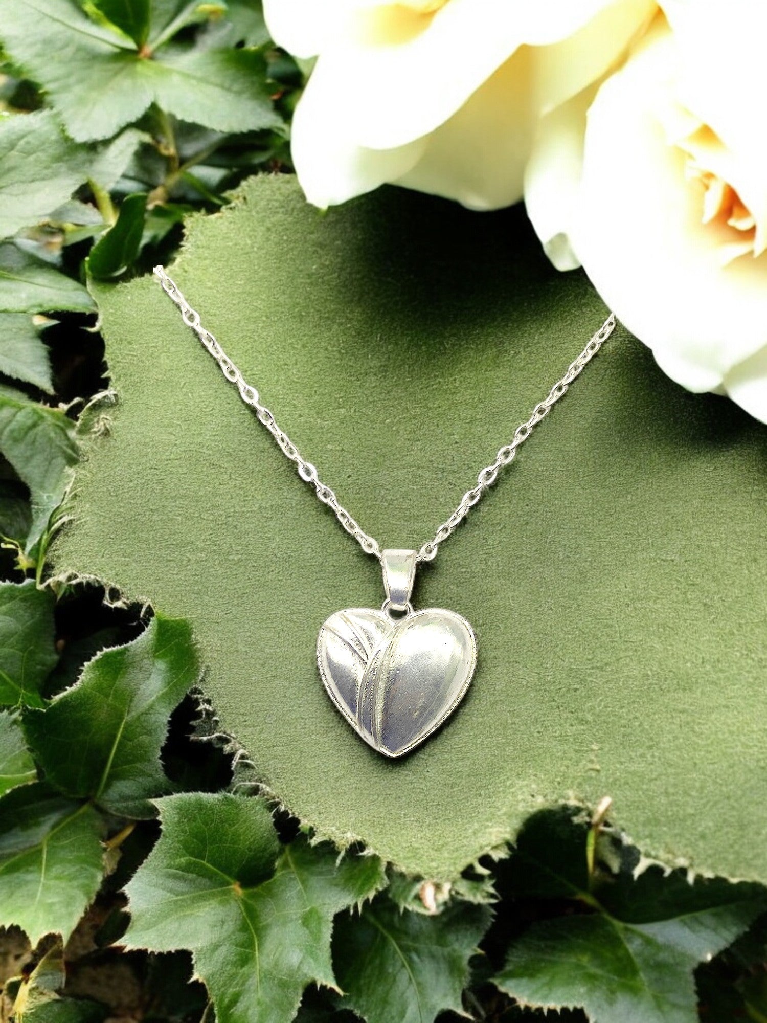 Classic Love Heart Pendant with chain