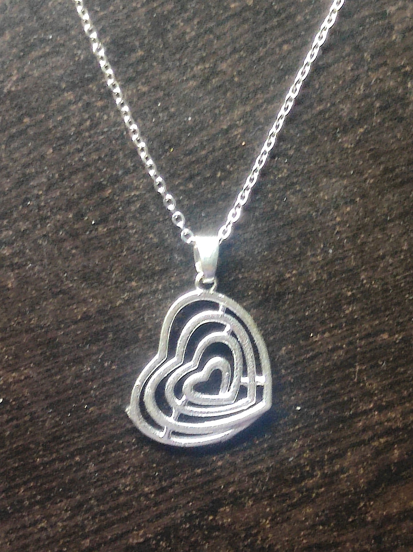 Classic Heart Pendant with Leaf Details and Chain 07