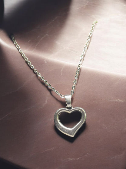 Elegant Open Heart Pendant with chain