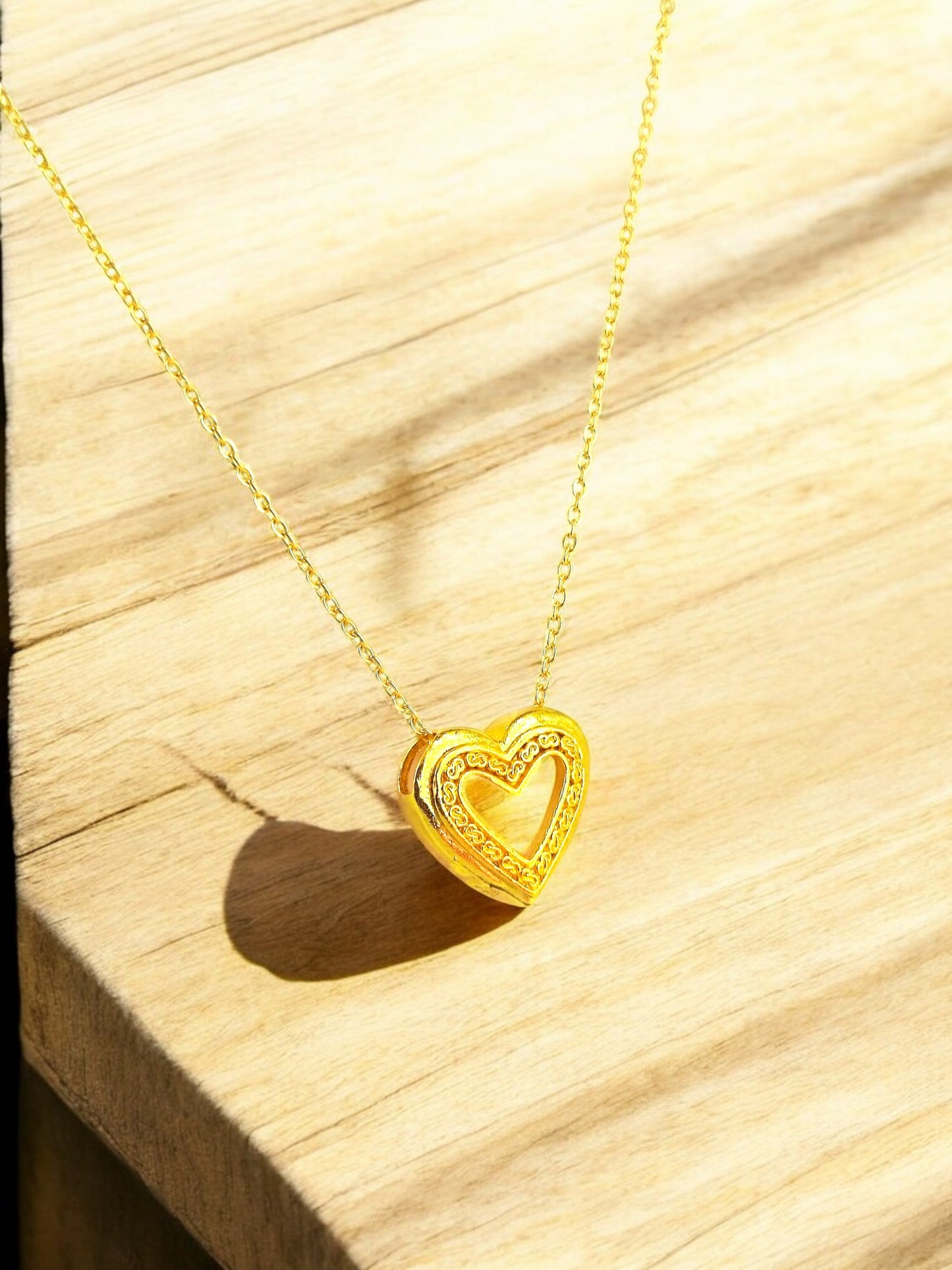 Royal Heart Gold Pendant  08