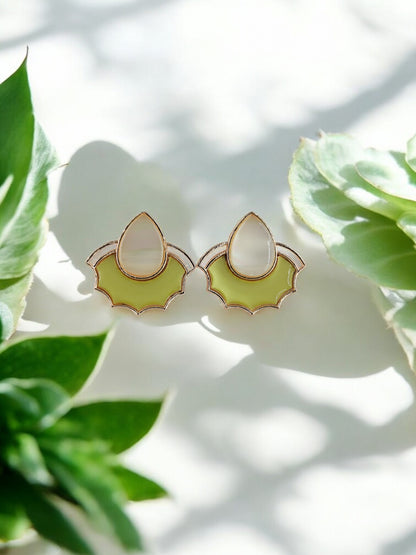 Sunbeam Petal Earrings 16