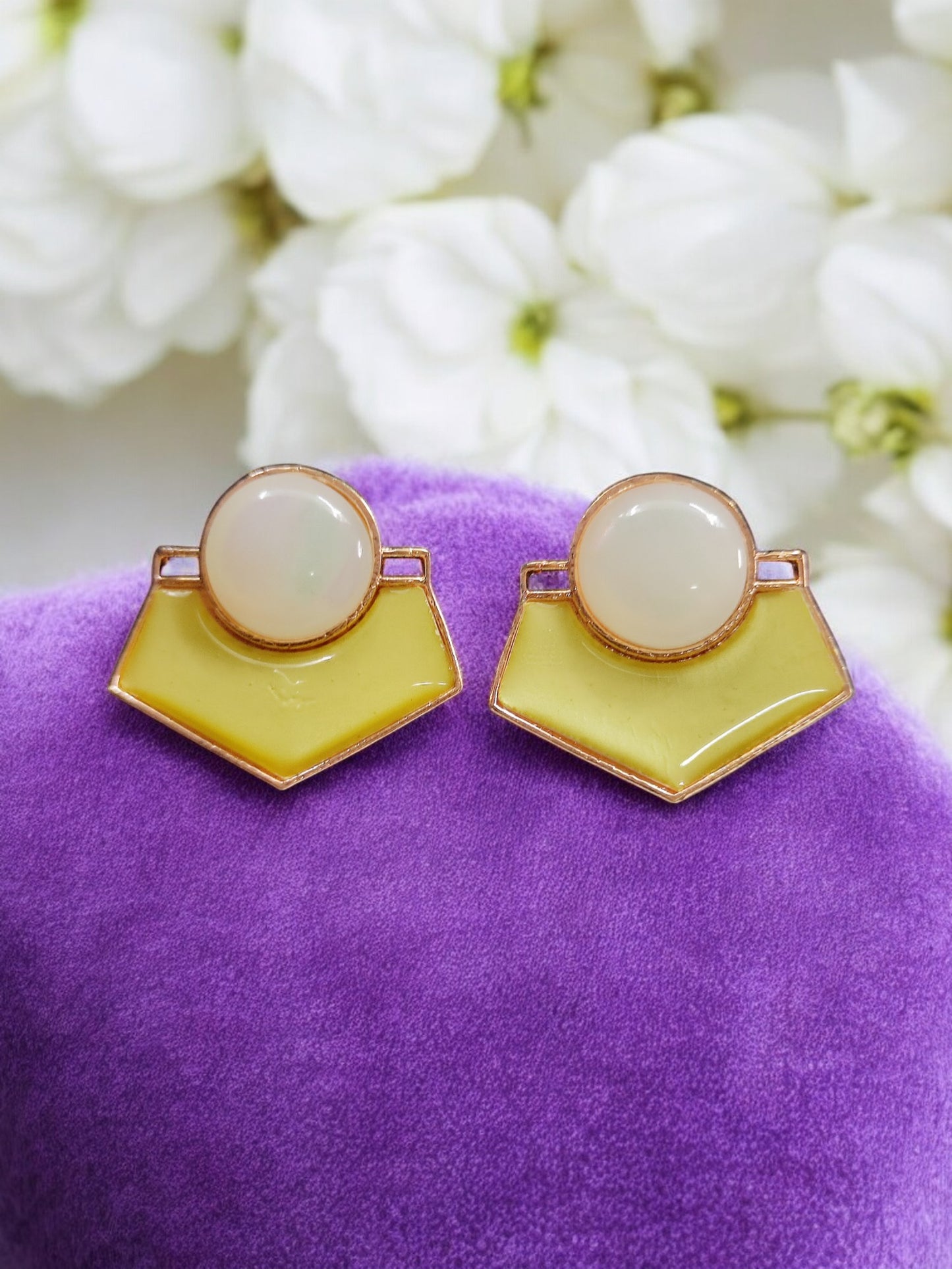 Sunbeam Chic Studs 20